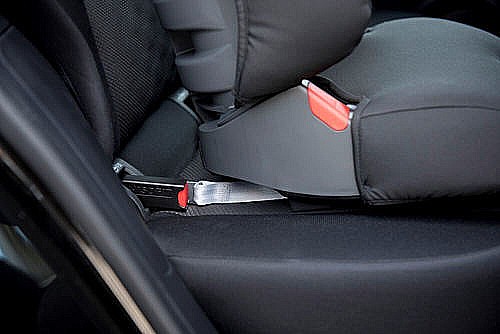 ����� ������� Discovery SL �� ����� �������� BRITAX �������