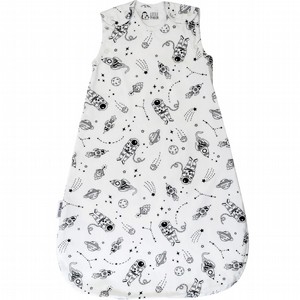 שק שינה לתינוק – דגם חלל שק שינה לתינוק – דגם חלל