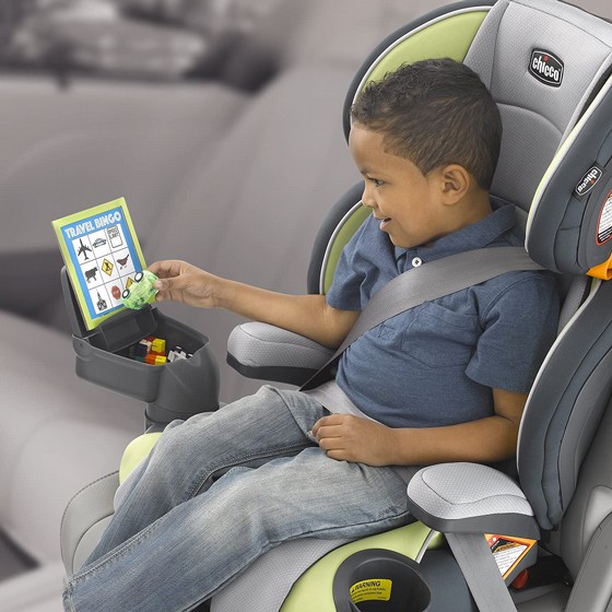����� ������ ��� ���� - KidFit Zip Plus ���� Chicco