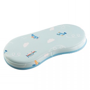 מגן ברכיים להורים לרחצת התינוק – דגם אווירונים מגן ברכיים להורים לרחצת התינוק – דגם אווירונים