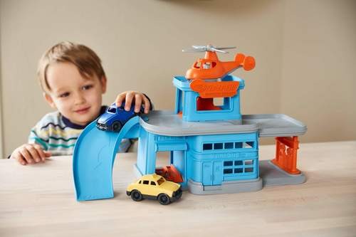 ���� �� ����� GREEN TOYS-MADE IN USA