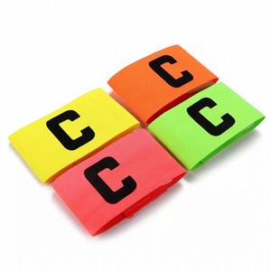 סרט קפטן קבוצת כדורגל- צבעים שונים סרט קפטן קבוצת כדורגל- צבעים שונים