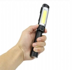 פנס עבודה נטען עם מגנט Discovery DS-210 פנס עבודה נטען עם מגנט Discovery DS-210